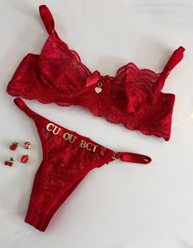 Conjunto personalizável vermelho